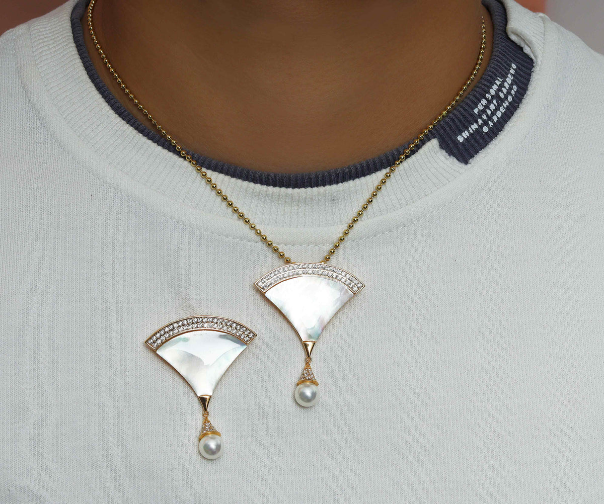 Mother of Pearl Fan Shape Pendant/Brooch Pin, sku#ZX73