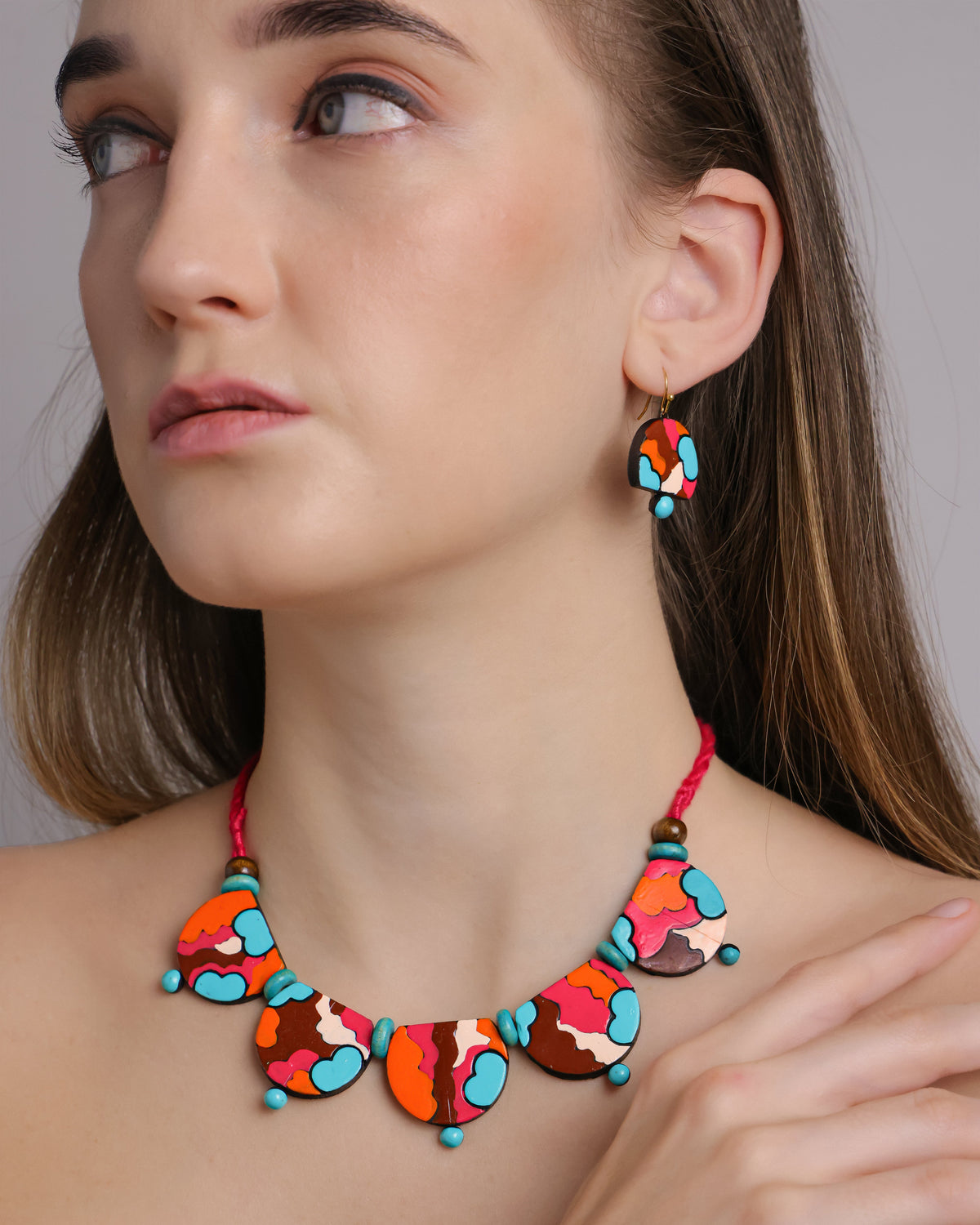 Colorful Semi-Circle Terracotta Choker Set
