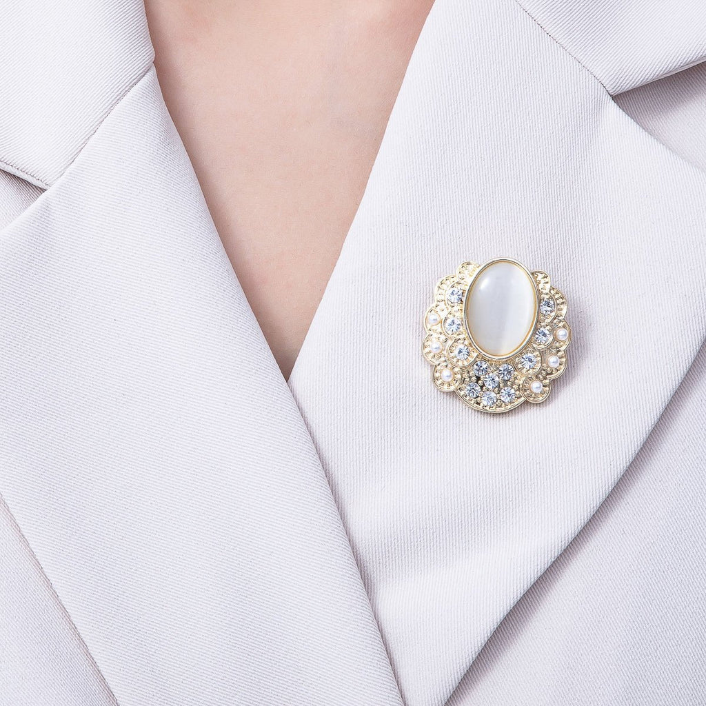 Vintage Gold Cat Eye Rhinestone Geometric Pin Brooch | BH-076